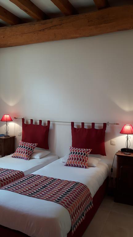 Aulnay  Hotel Du Donjon מראה חיצוני תמונה