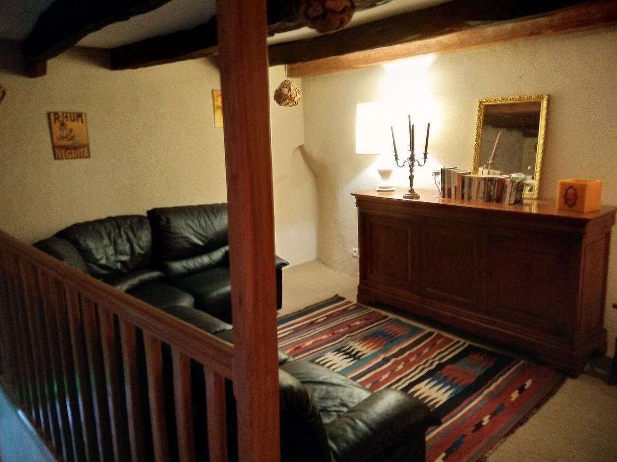 Aulnay  Hotel Du Donjon מראה חיצוני תמונה