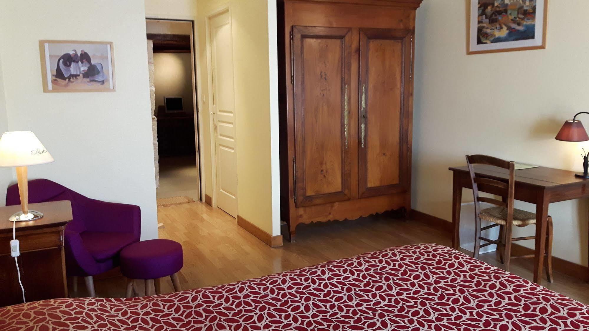 Aulnay  Hotel Du Donjon מראה חיצוני תמונה